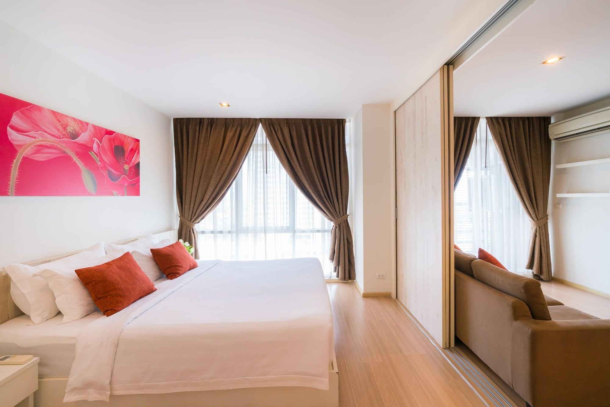 Brighton Hotel Bangkok Bagian luar foto